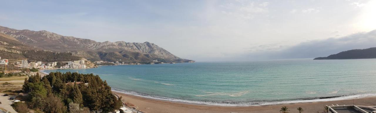Hotel Svarog Bečići Luaran gambar
